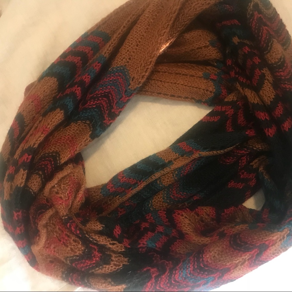 Infinity scarf